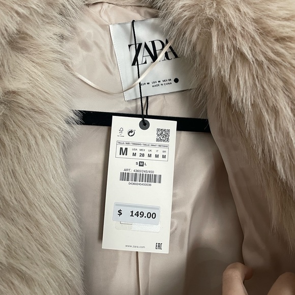 SOLD | NWT Faux Fur ZARA Jacket in Cream / Light Beige Size US Women’s M - Picture 8 of 11